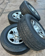 8 lug 18 inch ram wheels and tires