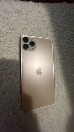 GOLD iPhone 11 Pro Max Unlocked