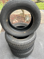 4 Like New 195X65X15 91T Mastercraft Glacier-Grip II Snow Winter Tires