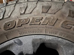 Toyo 35x11.5R20 with wheels