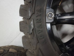 Jeep wrangler rims and tires 33x12.50x20