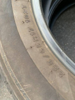2 Yokohama Avid S33 P225/65R17