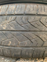 2 Yokohama Avid S33 P225/65R17