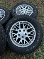 Wheels & tires  Goodyear Wrangler SR-A  235/65/17