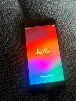 Iphone   SE  2020 model