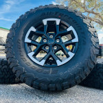 2024 Jeep Wrangler Wheels Tires Rubicon 4XE Alloy Rims 17" Factory Original OEM