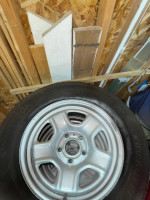Hankook 205/70/r16 tires on Jeep Patriot rims with center caps 98%