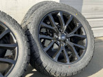 33” tires NEW 22” black Ford F150 rims 6x135 wheels 33x12.50r22 F-150