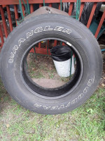 Goodyear wrangler 275 65 18 tire