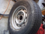 FORD 235/70R/15 + wheel