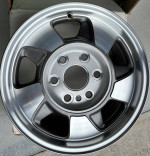 02  Tahoe Chevrolet Suburban Aluminum Wheels