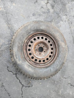 235/80/r16 qty 1 on five bolt room