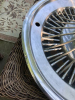 14” Oldsmobile Wire Wheel Hub Cap
