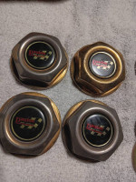 Dayton 6391 direct Bolt on with Hardware emblems and caps