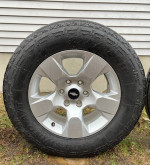 Chevrolet Silverado 18 inch brand new rims with tires for sale