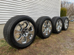 Chevrolet Silverado 20 inch almost brand new chrome rims with tires