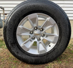 2022 Chevrolet Silverado 17 inch almost new factory rims with tires