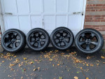like new Dodge 1500 wheels Tires 20”