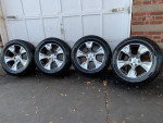 20” like new Dodge Ram 1500 Rims wheels