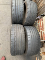 (4) 245/40/18 Dunlop sport all season tires