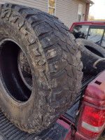 LT315/70/R17