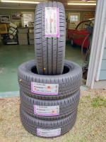4 Brand New 235/60R17 Nexen N5000 Platinum All Season Tires 700 TW 17