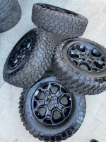 2023 Jeep Gladiator Factory Wheels Brand New Bfg 17”