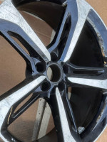 Audi 21” wheel E9Jx21 42 ET35