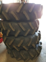 V tread 8lug aluminum rims