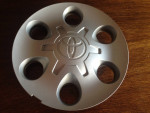 2000-2004 Toyota Tundra Sequoia Tacoma Wheel Center Cap Hubcap