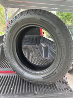 LT285/60R20 PAIR 2TIRES CONTINENTA 70%LIFE NO REPAIRS 2021