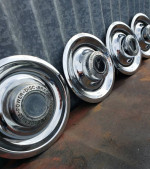 @@ SET OF 4 -8 INCH FACTORY CORVETTE RALLY STEEL WHEELS @