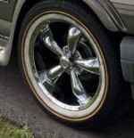 Set of 4 P275/55R20 Tires on Vision Wheel Legend Chrome Rims
