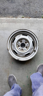 Volvo steel rim
