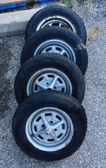 ClassicCarCollector 4 (UK) MG 1972-74 Midget wheels in great condition