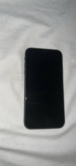 iPhone 11 black