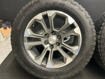 CHEVY SILVERADO TAHOE SUBURBAN HIGH COUNTRY Z71 TAKE OFF SET BRAND NEW TIRES! GM