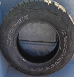 Cooper Discoverer A/T 265/70R 17