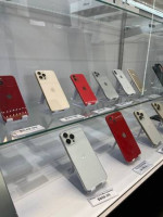 iPhones iPads Laptops - 70% OFF MSRP
