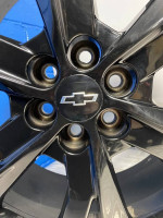 1 OEM 2019-2022 Chevy Blazer 21x8.5 Black 6 Double Spoke Aluminum Rim