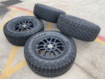 18" Toyota Tundra rims and 35" A/T tires + WE FINANCE ___ NEW 2023