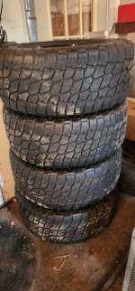 (4) 20" Moto Metal wheels with tires off chevy/gmc