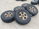 17" Jeep RUBICON 2024 NEW wheels and 35" BFG tires _NEW_  WE FINANCE