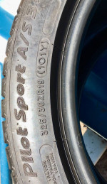 1 DAMAGED Michelin Pilot Sport A/S 3+ 325/30ZR19