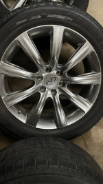22 inch Infiniti QX80 wheels