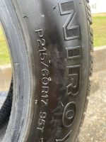 3 tires p215-60R17