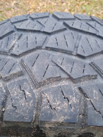 275/60/20 all terrain tire only 1