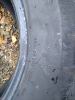 265/60/18 Tigerpaw only 1 7/32 tread
