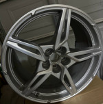 GM Fatory Corvette wheels