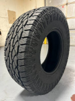 18" INCH BRAND NEW ATTURO A/T 37X13.50R18 LT 37135018 10PR LRE TIRES